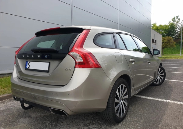 Volvo V60 cena 42999 przebieg: 199000, rok produkcji 2014 z Sosnowiec małe 781